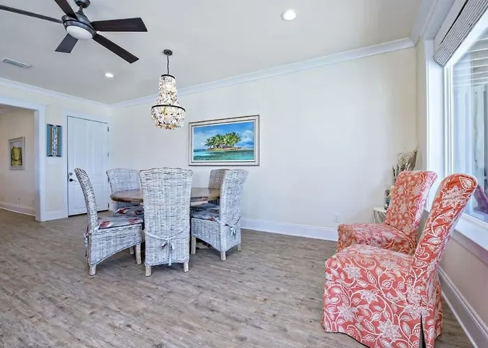 Beachfront 18bed Pool Easybreezy *