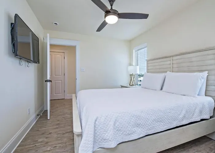 Beachfront 18bed Pool Easybreezy