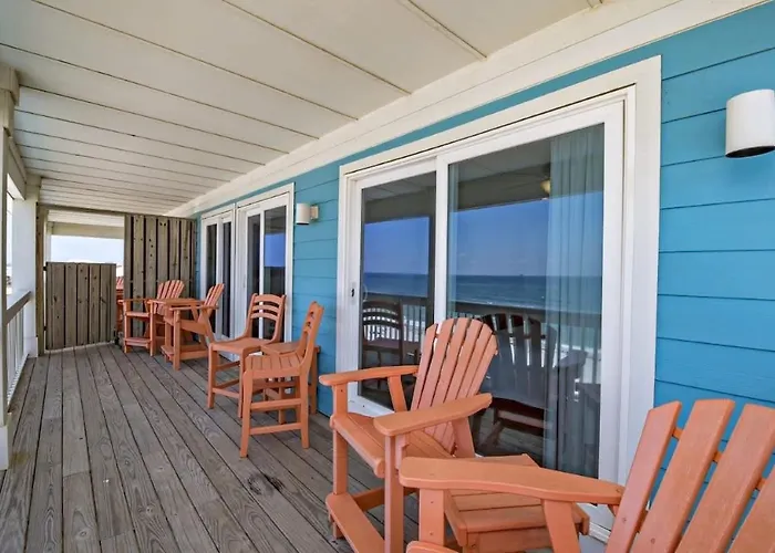 Beachfront 18bed Pool Easybreezy Holiday home *